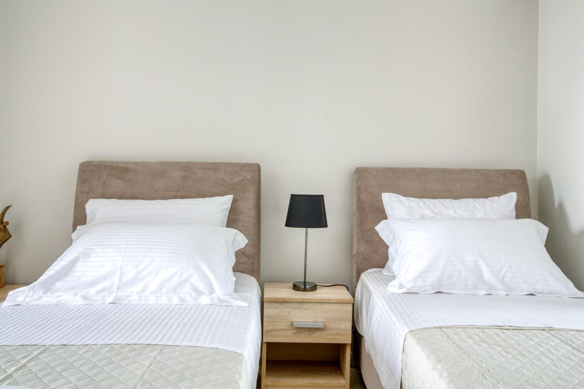 Avgi - Premium Acropolis View - Family Bedroom Atene Esterno foto